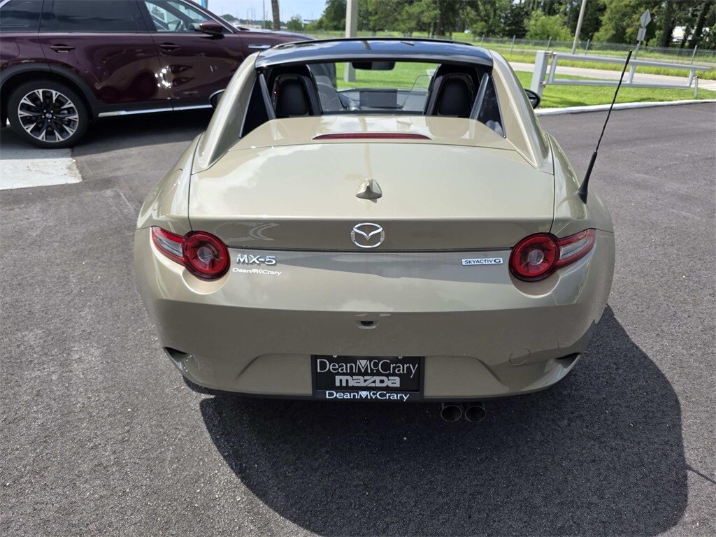 2024 Mazda MX-5 Miata Miata RF Grand Touring photo 4
