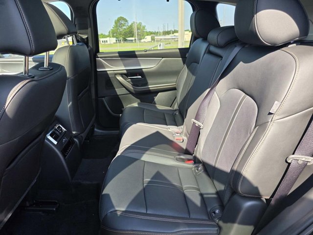 2025 Mazda CX-70 Premium Package - Photo 9