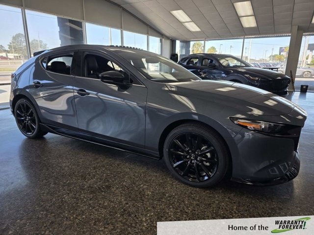 2026 Mazda CX-3 Premium Plus 2.5 AT 5-Door SKYACTIV AWD's photo