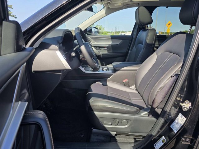 2025 Mazda CX-70 Premium Package - Photo 11