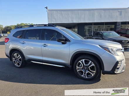 2024 Subaru Ascent Limited 8-Passenger SUV