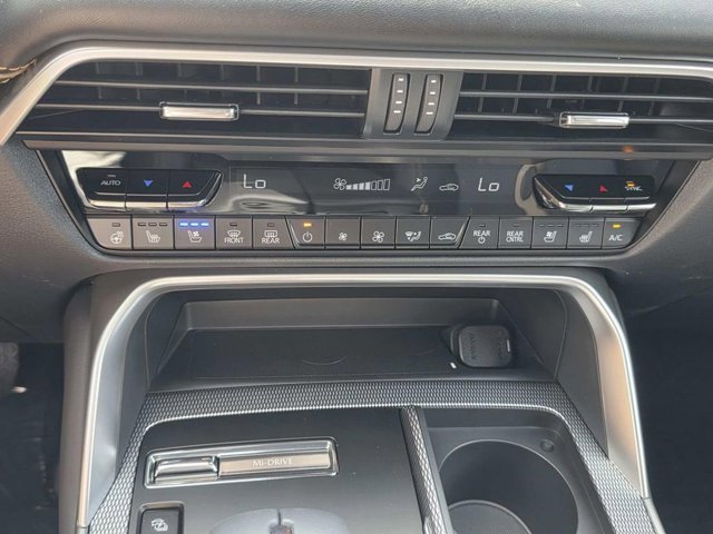 2025 Mazda CX-70 Premium Plus Package - Photo 16