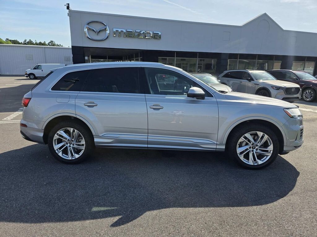 Used 2021 Audi Q7 45 Premium SUV