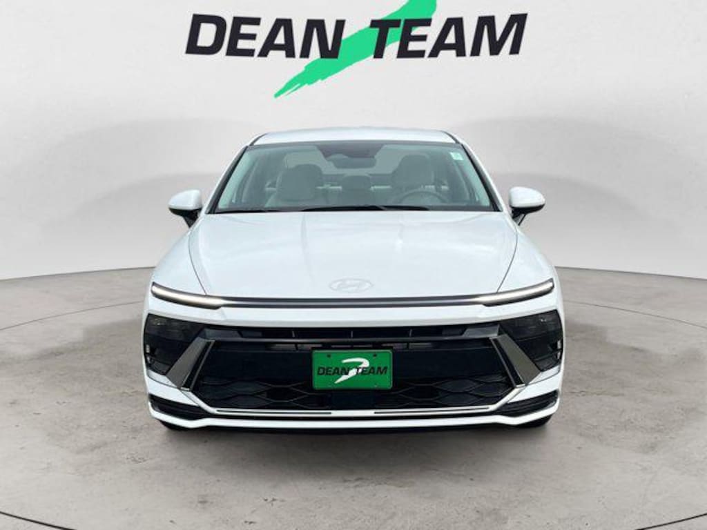 New 2025 Hyundai Sonata SEL Sedan