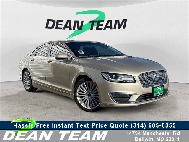 2017 Lincoln MKZ Reserve's photo