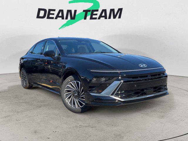 2026 Hyundai Sonata Hybrid Limited's photo
