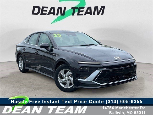 2025 Hyundai Sonata SE's photo