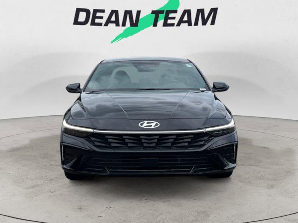 New 2025 Hyundai Elantra Hybrid Limited Sedan