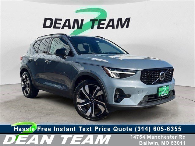 2023 Volvo XC40 Ultimate's photo