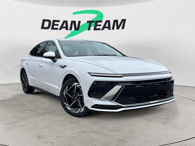 2026 Hyundai Sonata SEL's photo