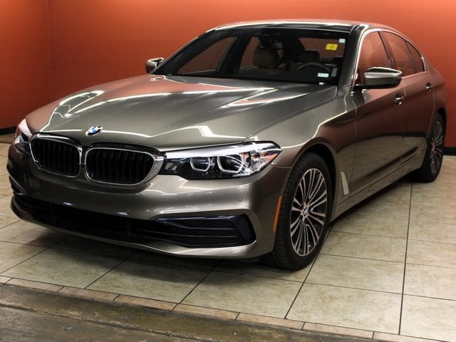 Used 2019 BMW 5 Series 530i with VIN WBAJA7C50KWW05120 for sale in Ballwin, MO