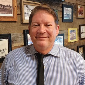 Staff member Mark Winstead from 3b5dd45ce438