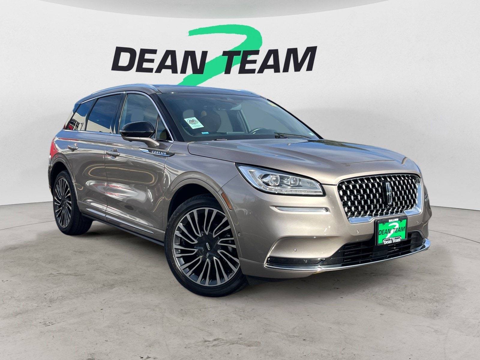 2022 Lincoln Corsair Base