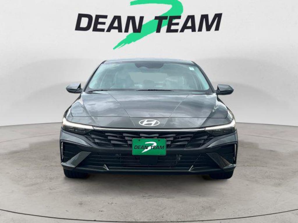 New 2025 Hyundai Elantra Hybrid Limited Sedan