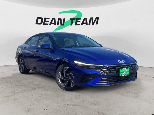 2025 Hyundai Elantra Limited's photo