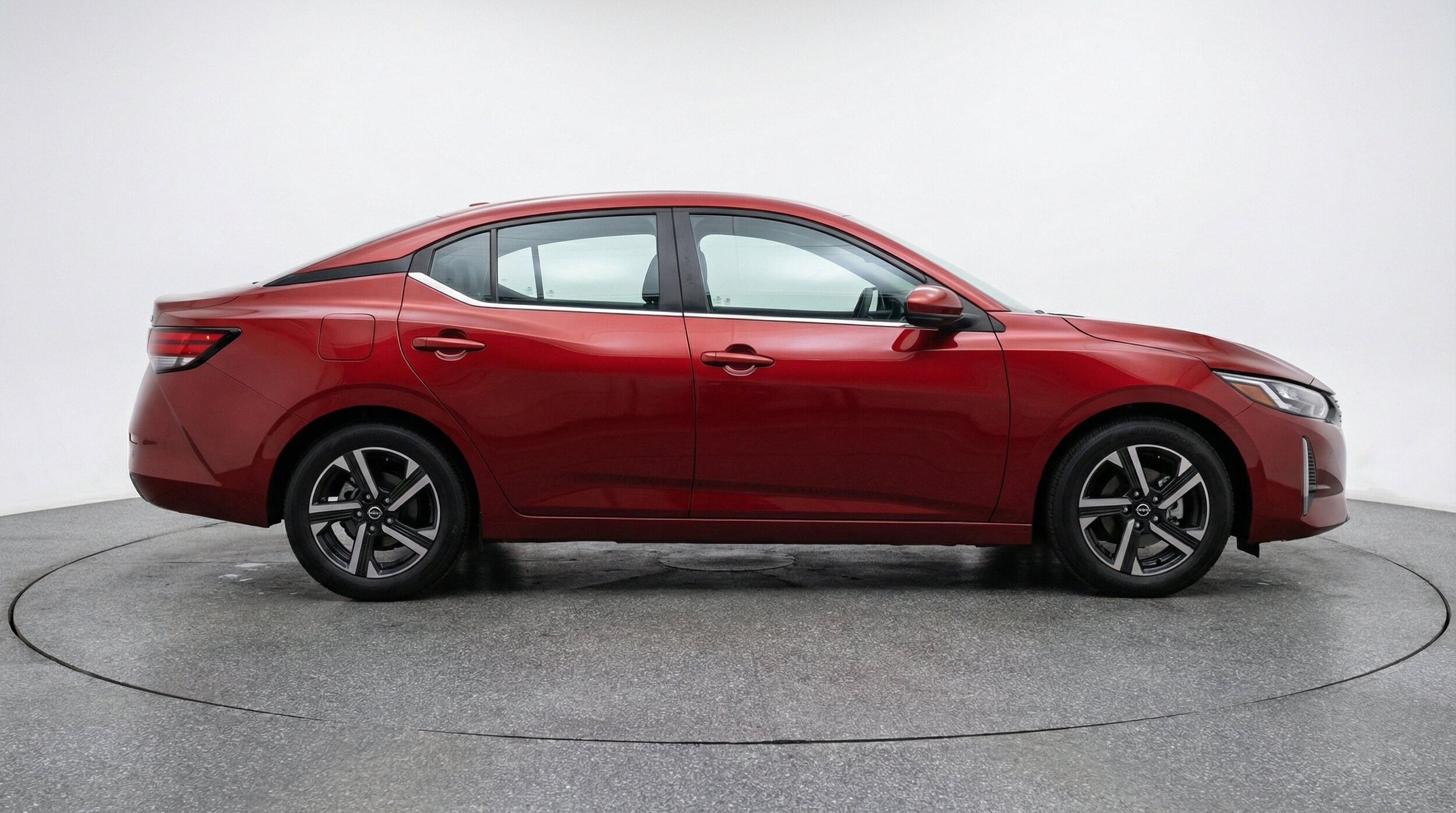 Thumbnail: 2025 Nissan Sentra - 11