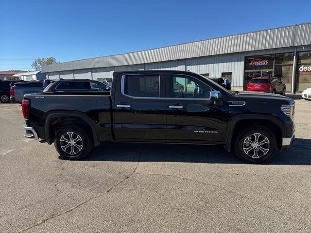 Used 2024 GMC Sierra 1500 SLT with VIN 1GTUUDED6RZ129054 for sale in Monroe, WI