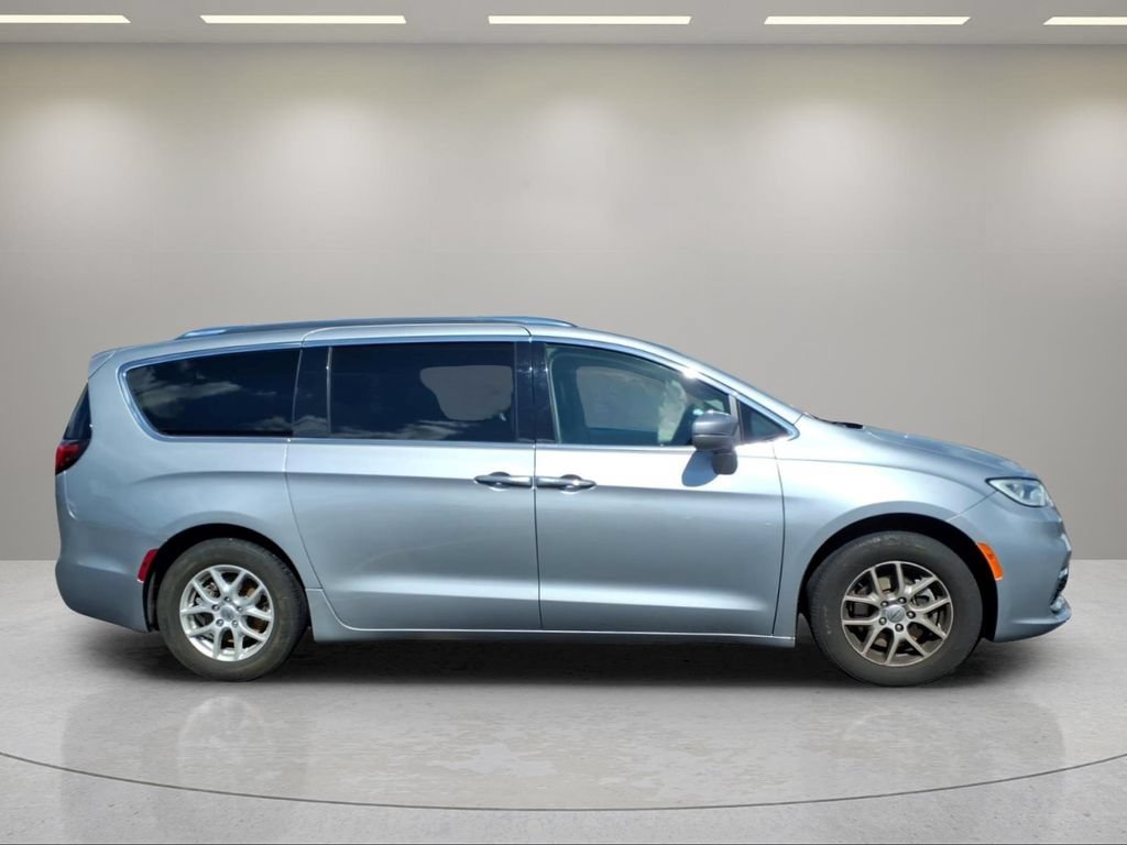 Used 2021 Chrysler Pacifica Touring L with VIN 2C4RC1BG9MR542532 for sale in Monroe, WI