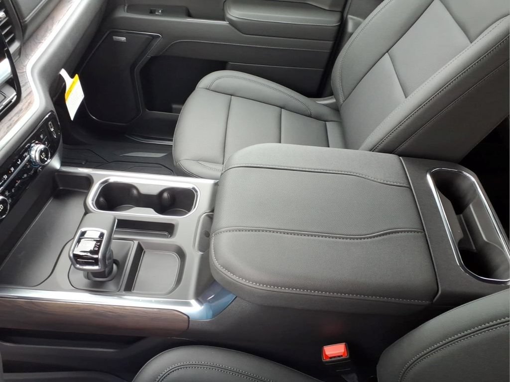 2026 GMC Sierra 1500 SLT - Photo 14