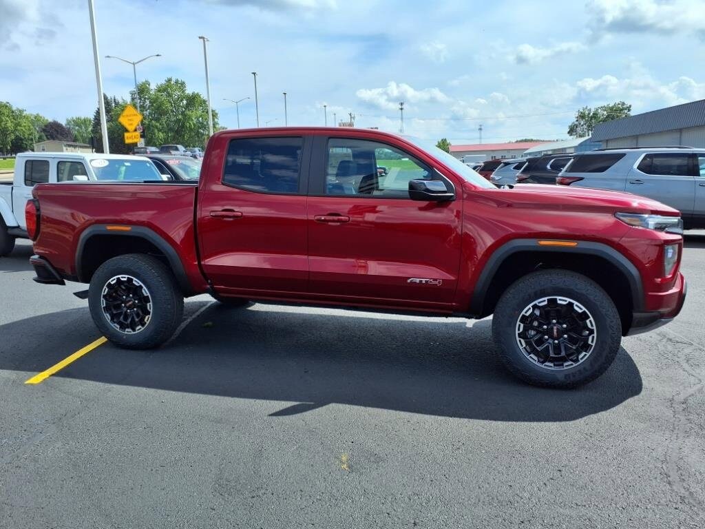 2026 Gmc Canyon AT4 photo 2
