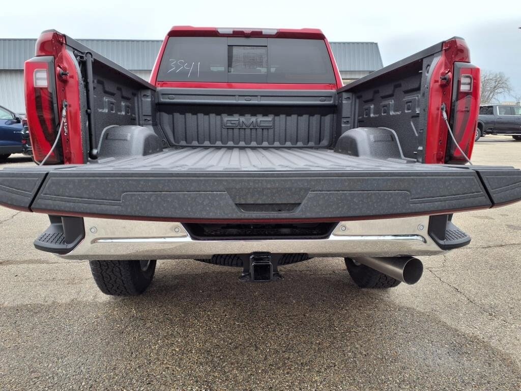 2025 Gmc Sierra 2500 HD SLT photo 4