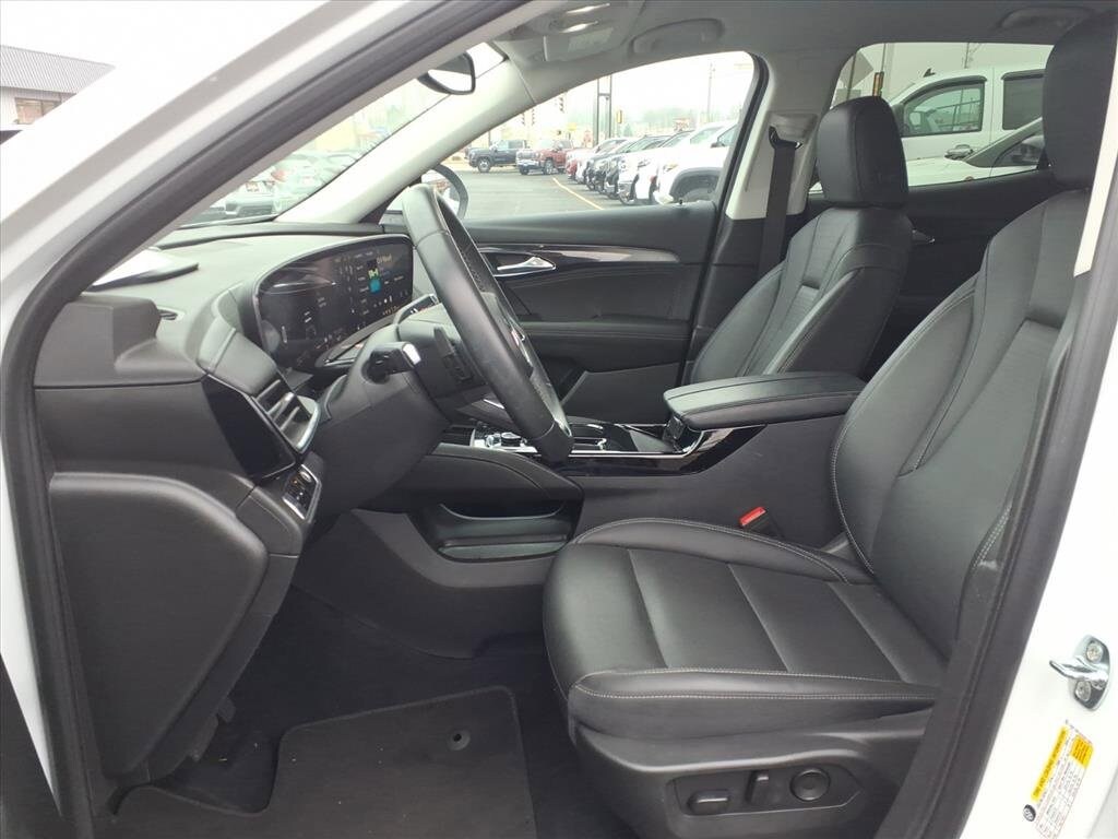 2024 Buick Envision Preferred photo 2