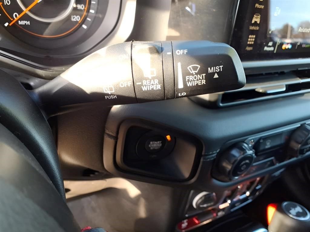 2024 Jeep Wrangler 4-Door Rubicon - Photo 22