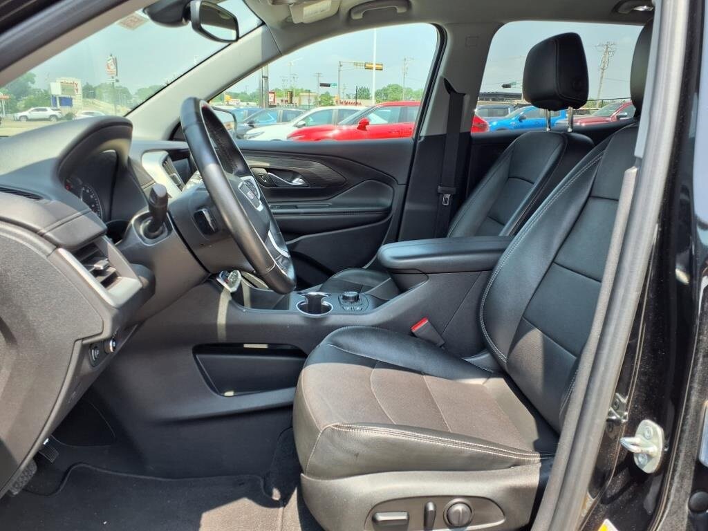 2023 Gmc Terrain SLT photo 4