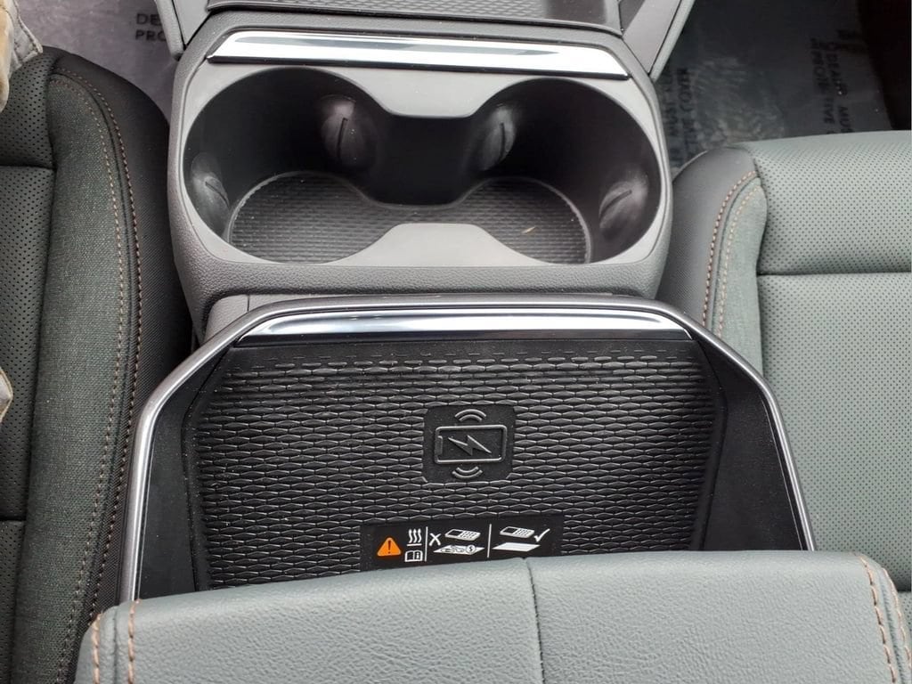 2026 GMC Terrain AT4 - Photo 13