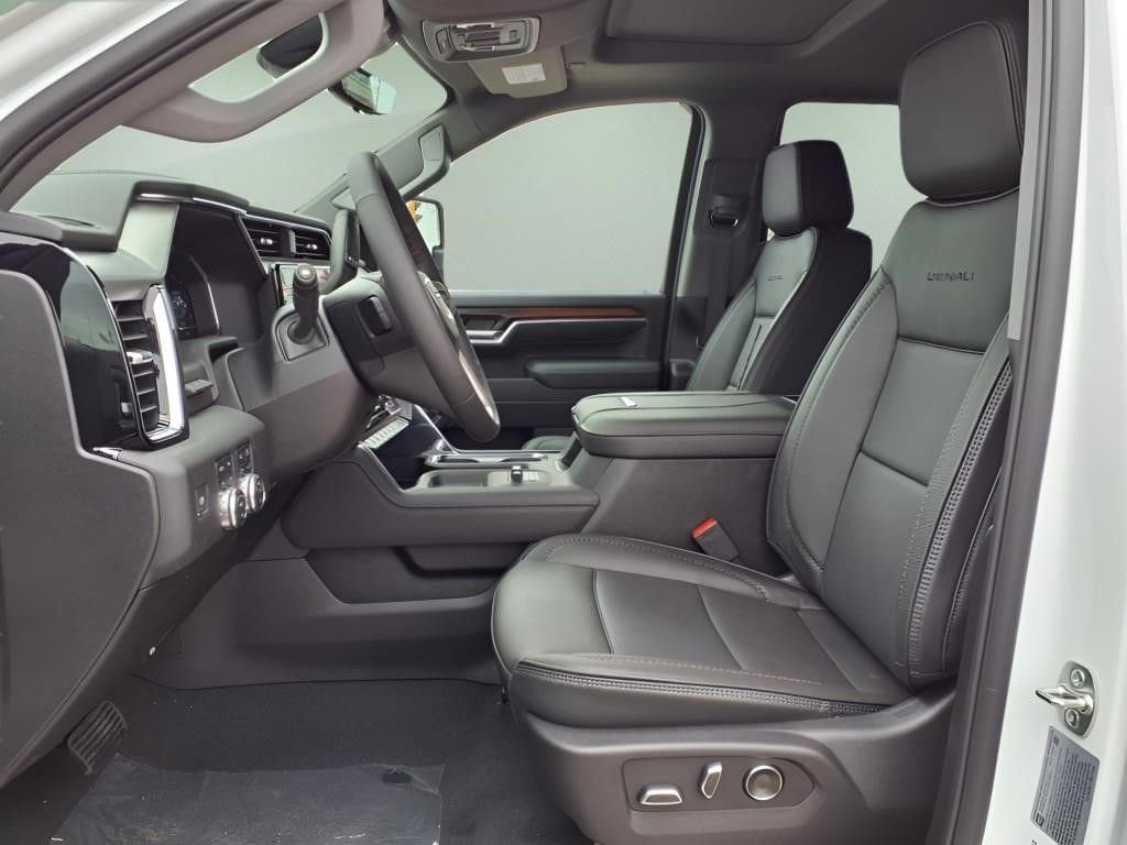 2025 GMC Sierra 2500HD Denali - Photo 5