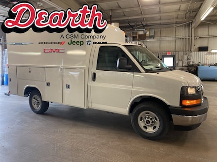 2025 GMC Savana Cutaway 3500 1WT Cutaway Van