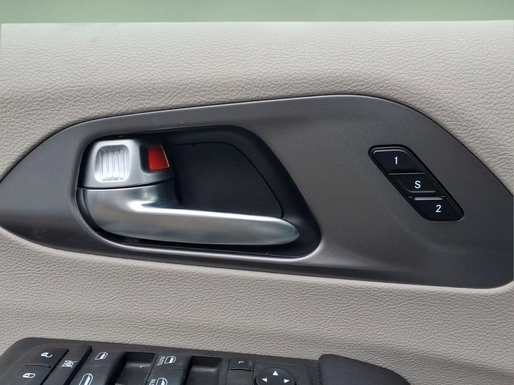 2024 Chrysler Pacifica Touring L - Photo 15