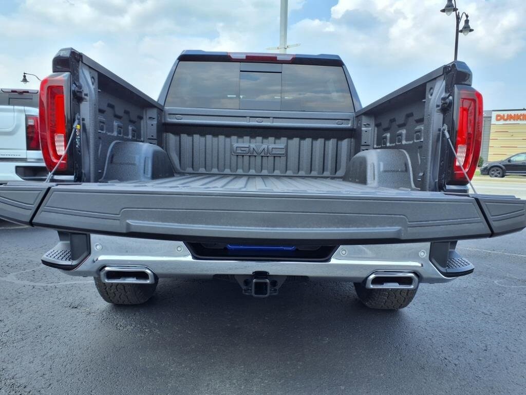 2026 Gmc Sierra 1500 SLT photo 4