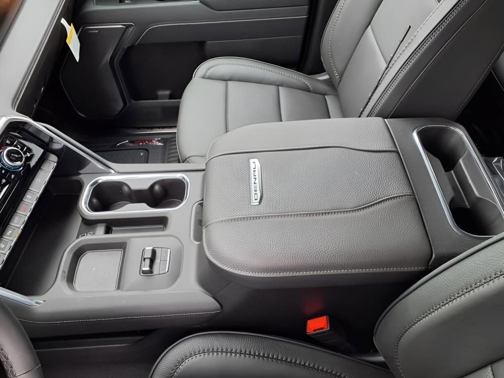 2025 GMC Sierra 2500HD Denali - Photo 14