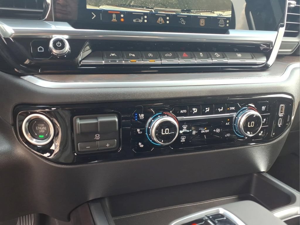 2026 GMC Sierra 1500 SLT - Photo 10