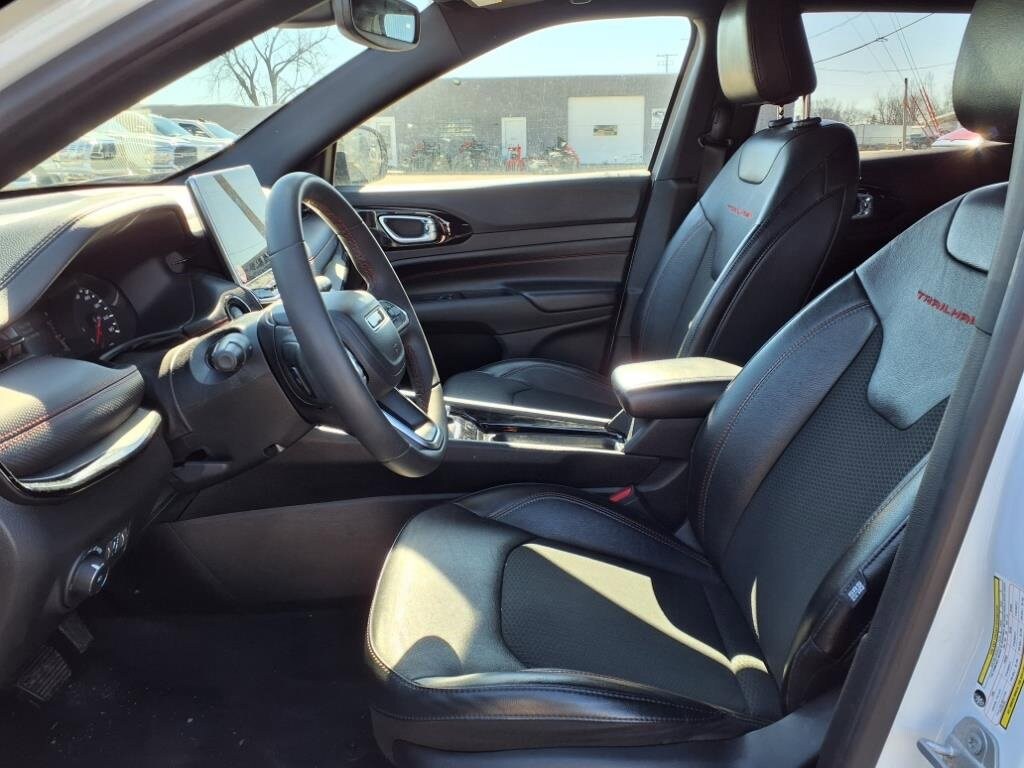 Used 2023 Jeep Compass Trailhawk