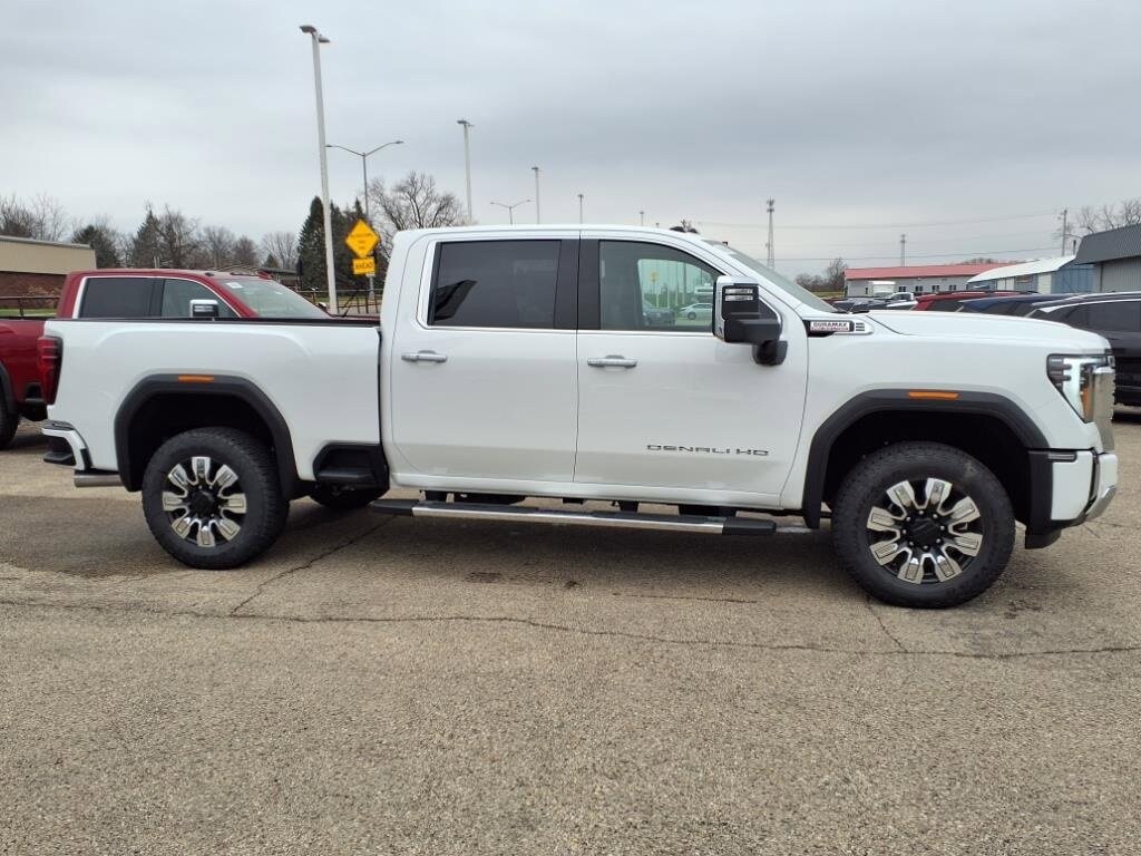 2025 Gmc Sierra 2500 HD Denali photo 2