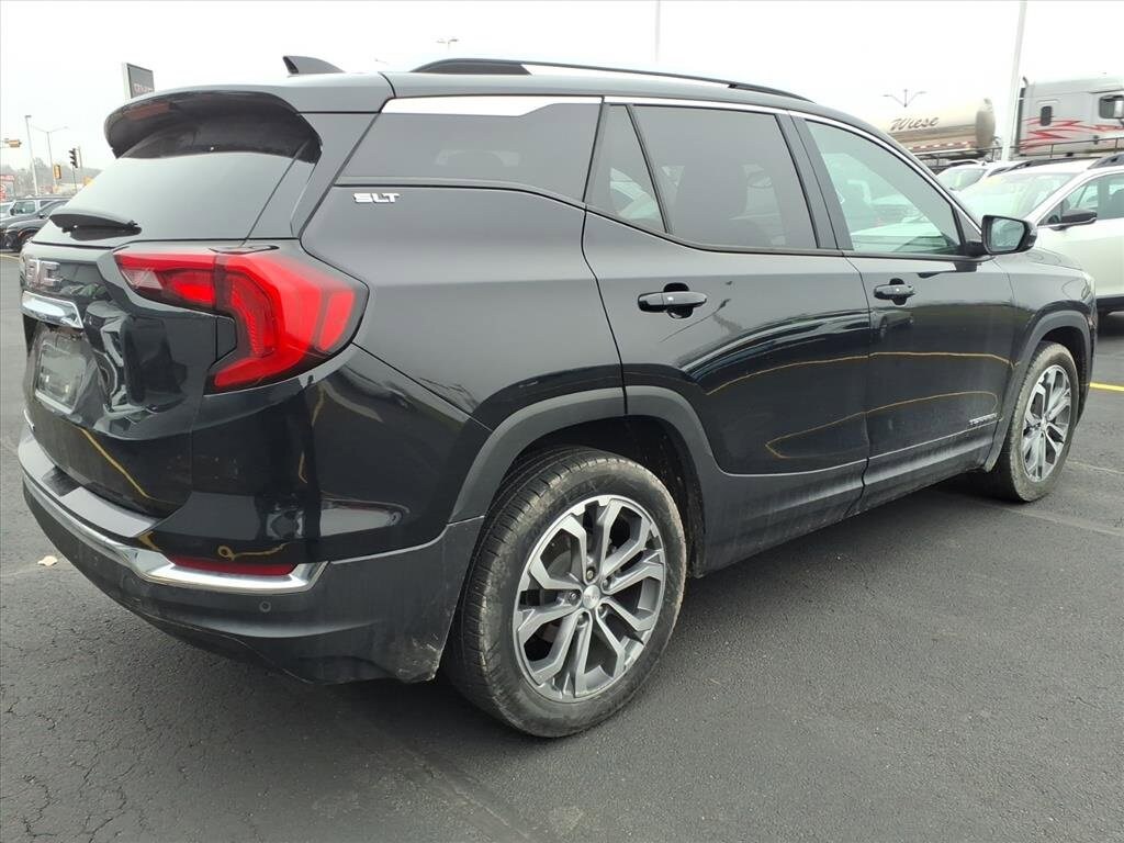 2020 Gmc Terrain SLT photo 2