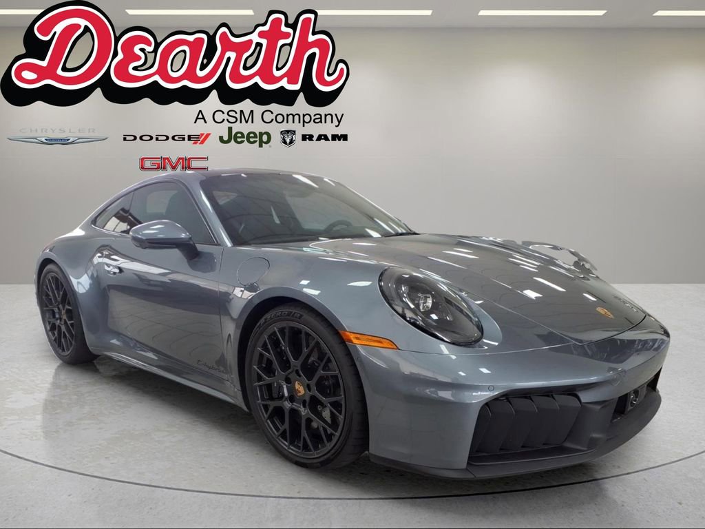 2025 Porsche 911 Carrera 4 GTS Coupe's photo