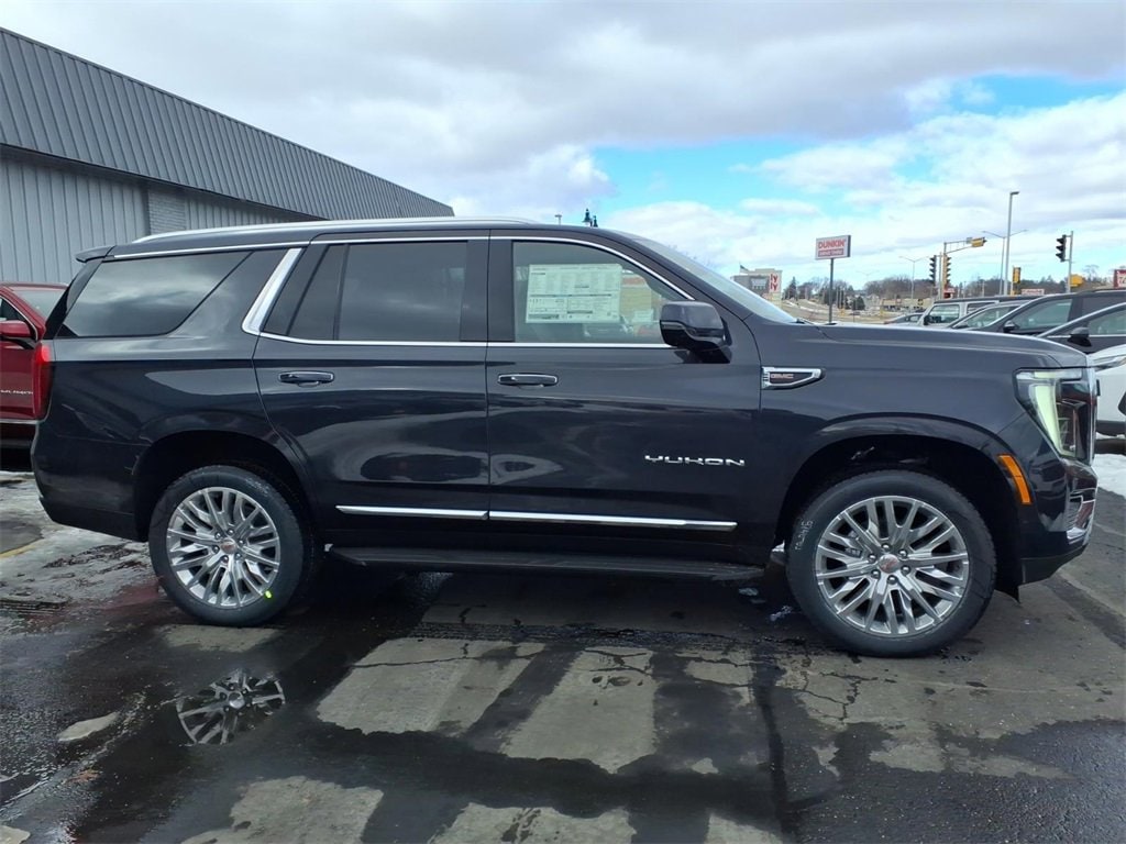 New 2026 GMC Yukon Elevation SUV