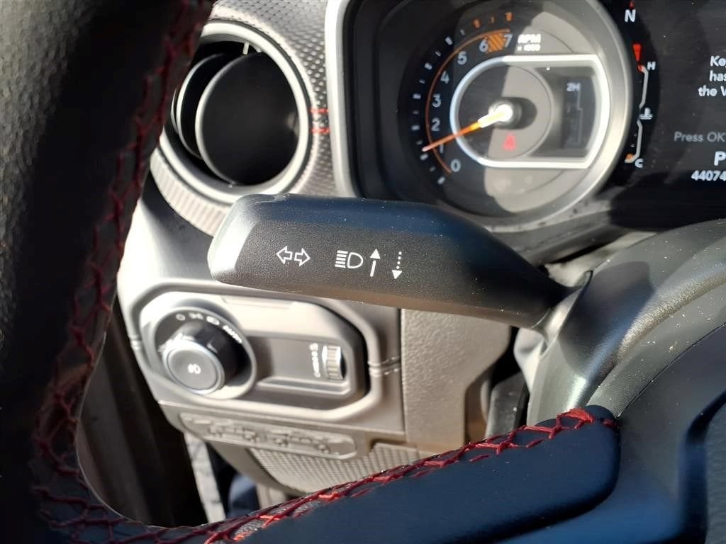 2024 Jeep Wrangler 4-Door Rubicon - Photo 18