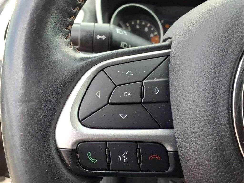 2018 Jeep Compass Latitude - Photo 19