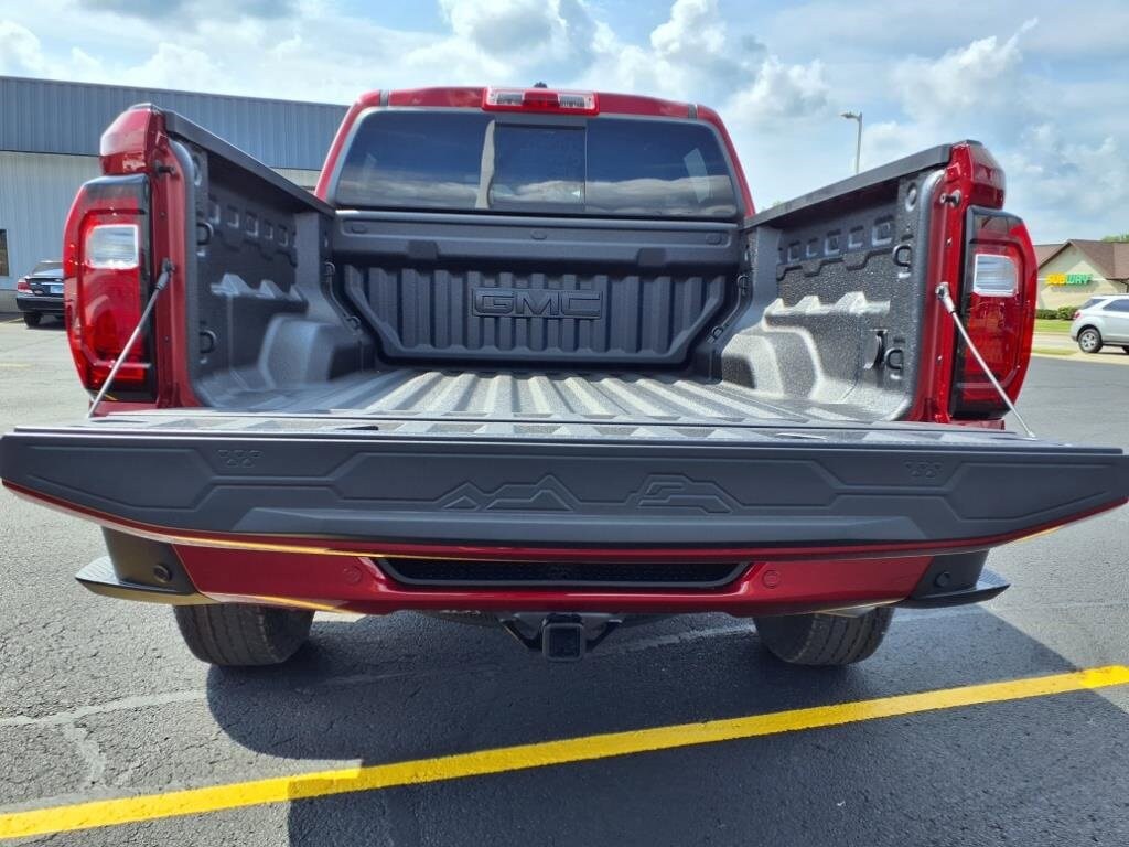 2026 Gmc Canyon AT4 photo 4