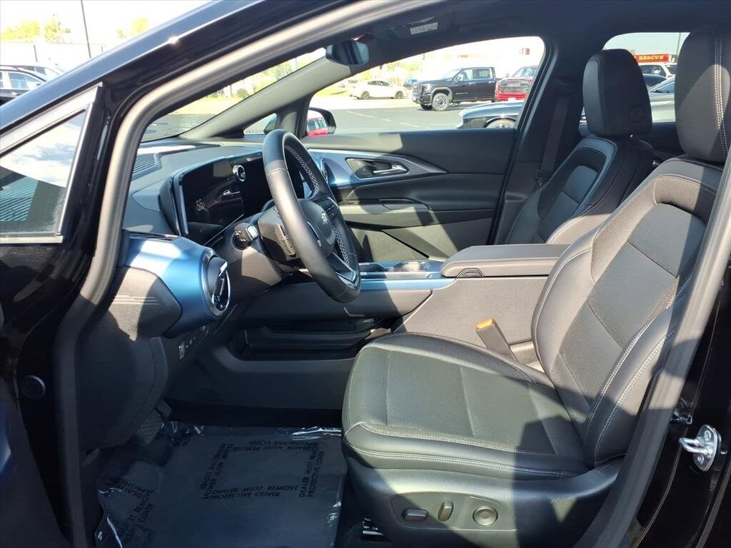 Used 2024 Chevrolet Equinox EV 2LT SUV