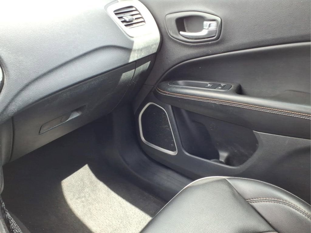 2018 Jeep Compass Latitude - Photo 23