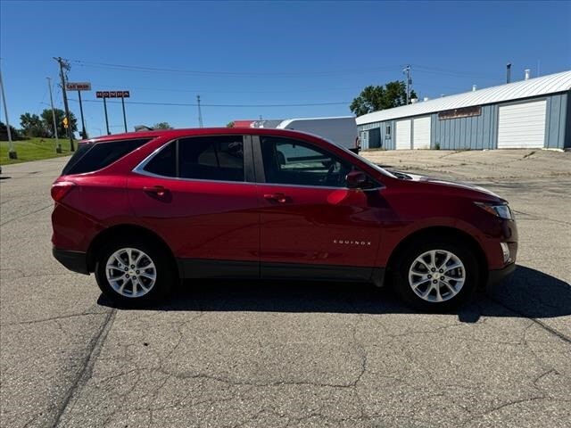 Used 2021 Chevrolet Equinox LT with VIN 2GNAXUEV5M6148533 for sale in Monroe, WI