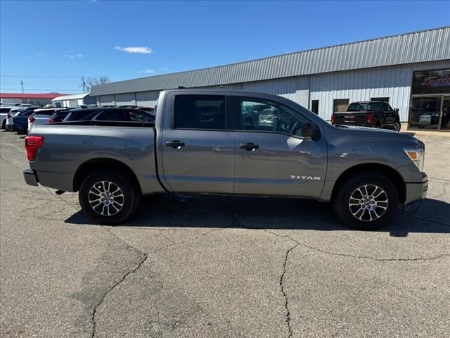 Used 2022 Nissan Titan SV with VIN 1N6AA1EC6NN105434 for sale in Monroe, WI