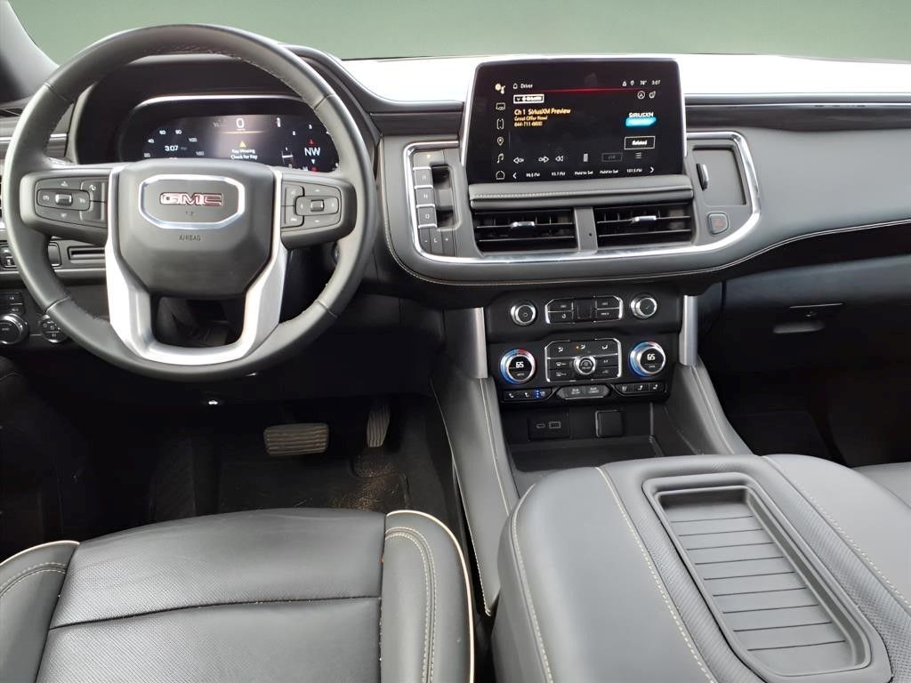 2024 GMC Yukon SLT - Photo 9