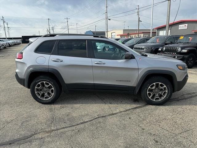 Used 2021 Jeep Cherokee Trailhawk with VIN 1C4PJMBX4MD239627 for sale in Monroe, WI