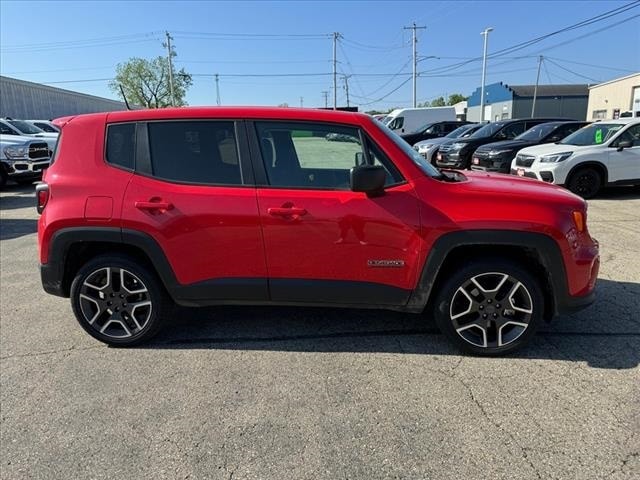 Used 2021 Jeep Renegade Jeepster with VIN ZACNJDAB8MPN31311 for sale in Monroe, WI